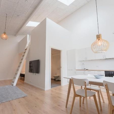 Studio Apartments Close To Airport Мидвагур Экстерьер фото