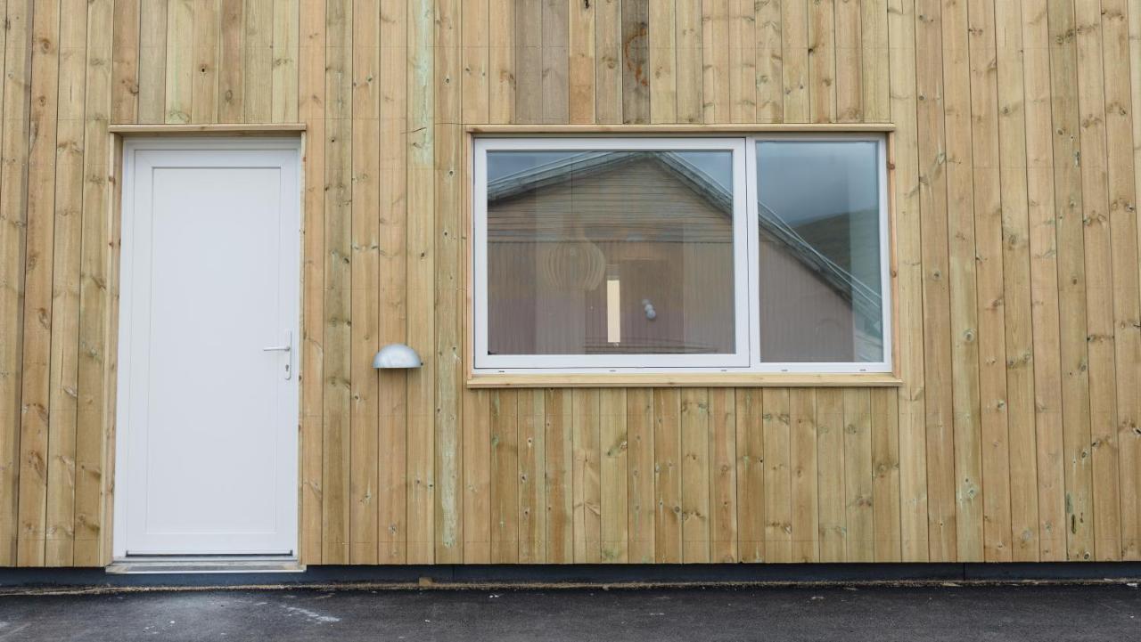 Studio Apartments Close To Airport Мидвагур Экстерьер фото